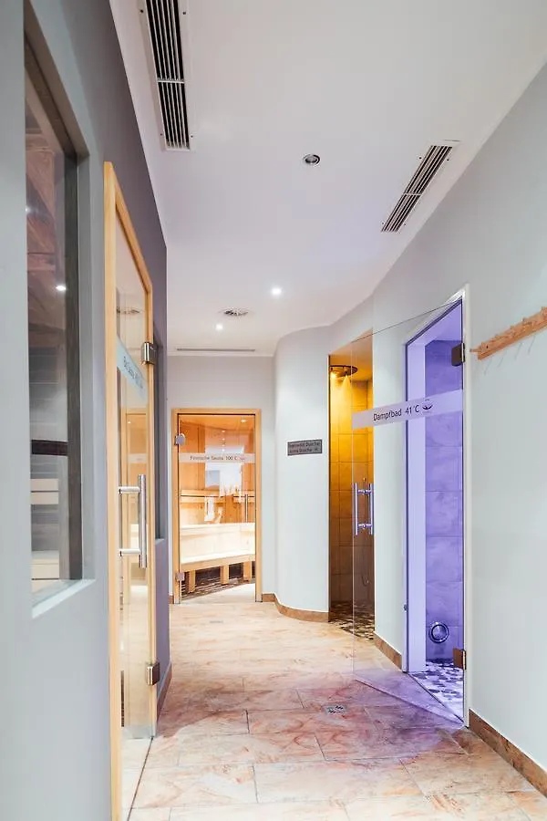 Hotel Gipfelherz イシュグル