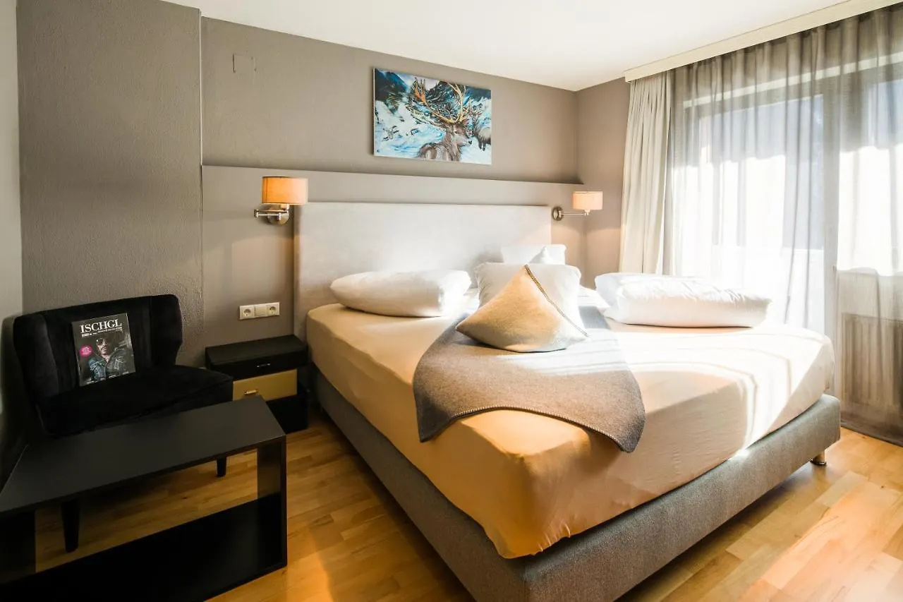 Hotel Gipfelherz イシュグル